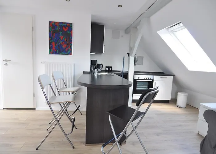 Wertschaetzer Ii - Unter Der Wehme * 데트몰트