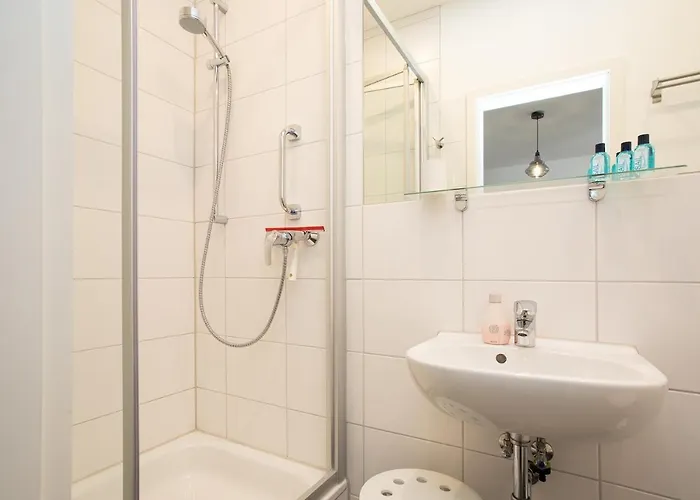 Wertschaetzer Ii - Unter Der Wehme * 데트몰트